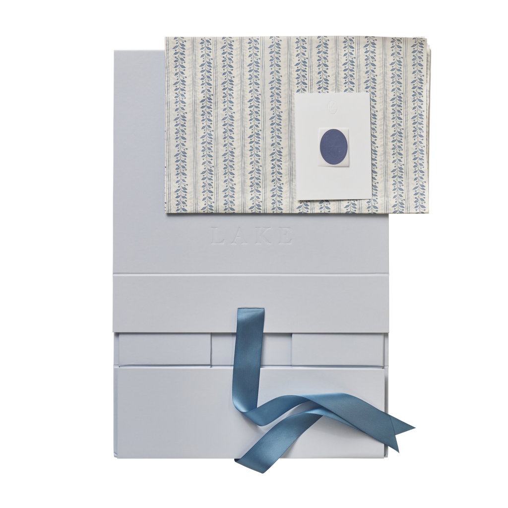 Large Self Assemble Box - Featured Image 0