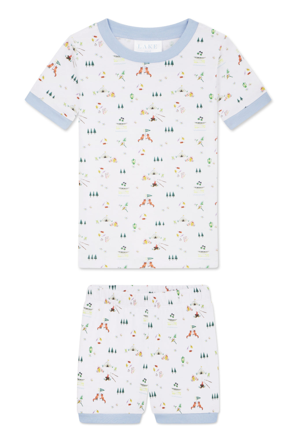 The Kids Shorts Set in Camp LAKE features a short-sleeved top and shorts made of soft Pima cotton, detailed with light blue trim and a fun skiing and winter trees print—ideal for summer camp or lounging at home.