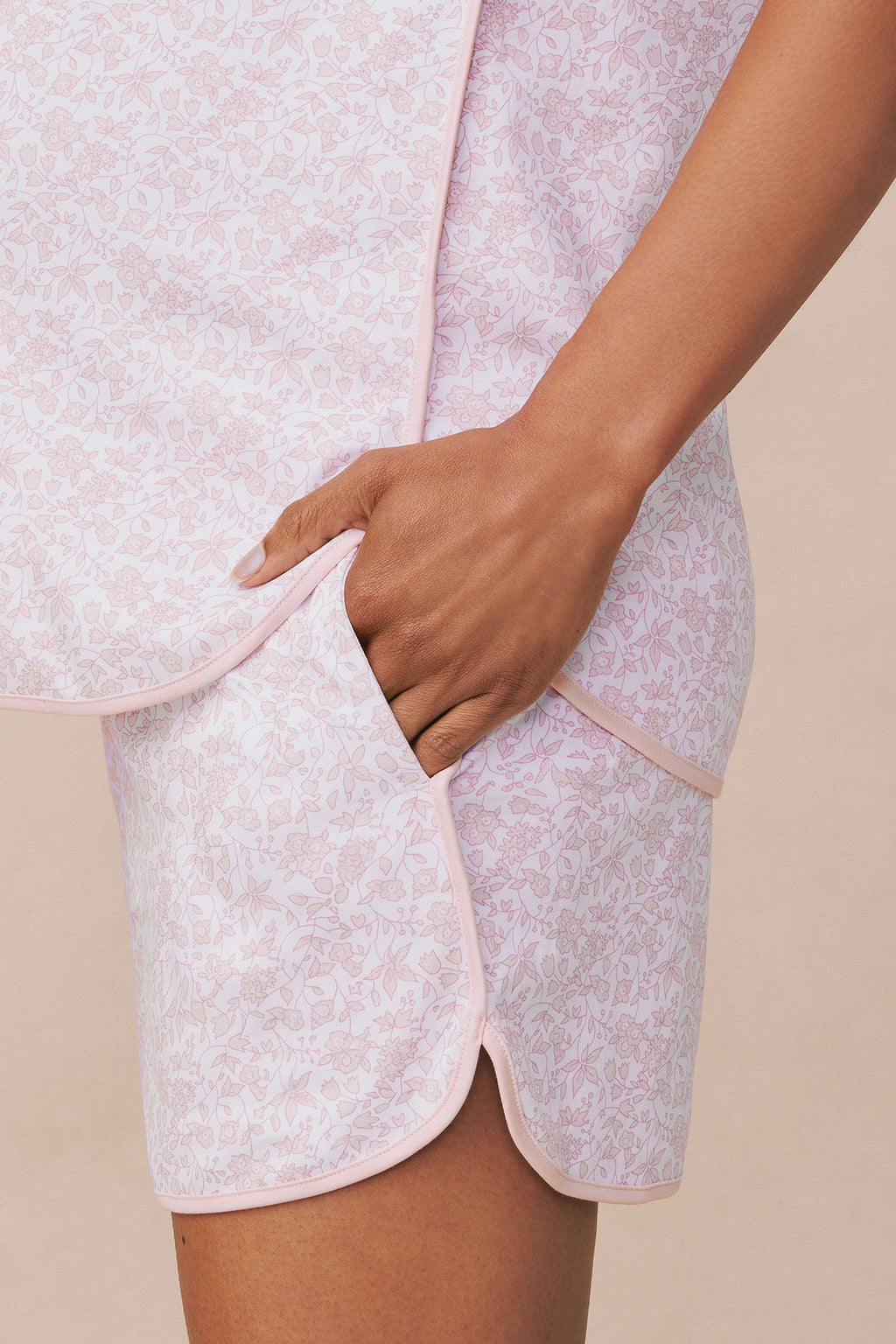 Pima Maternity Shorts Set in English Rose Garden Floral - Main Image 3