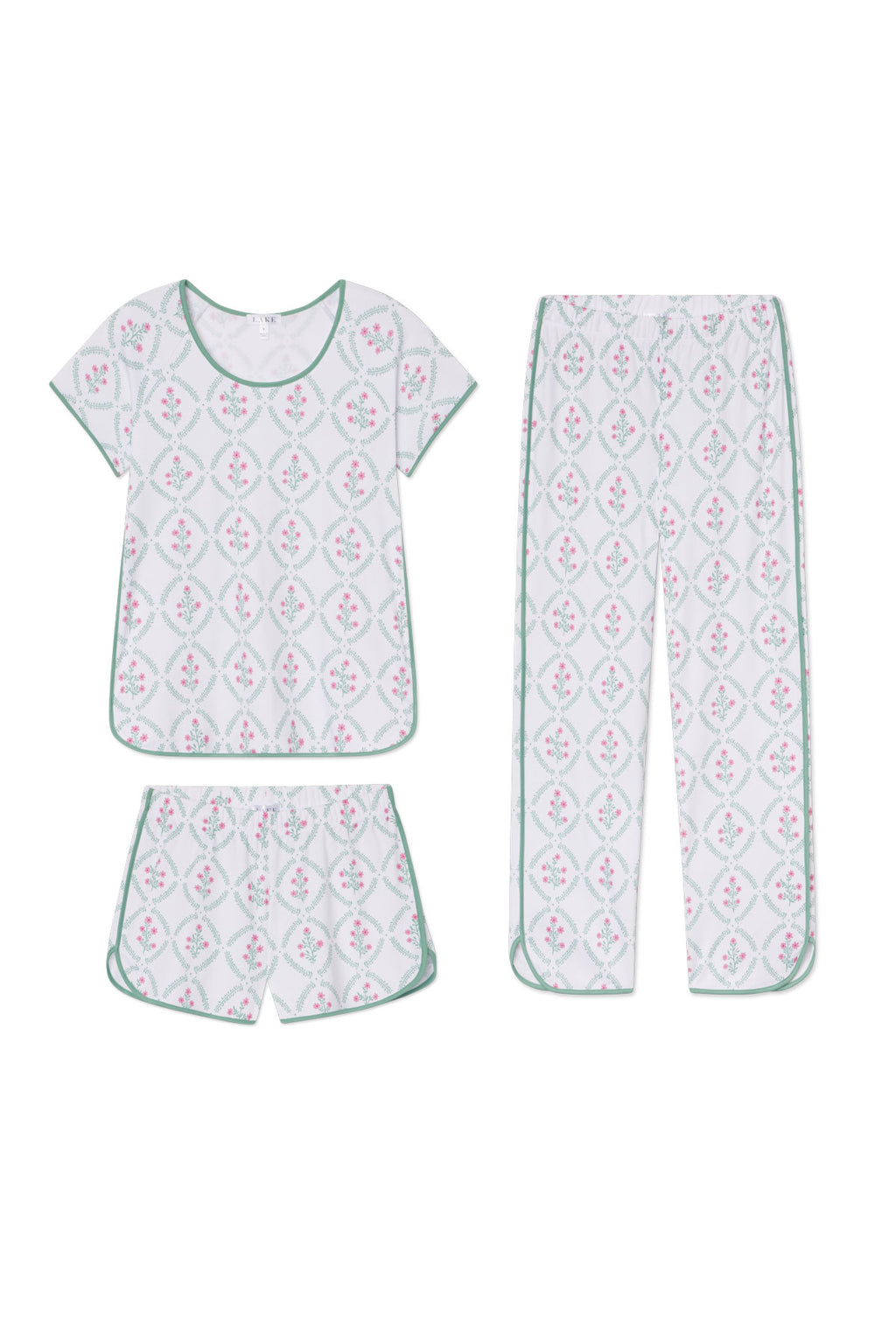 Pima Bundle in Boxwood Wreath - Featured Image 5